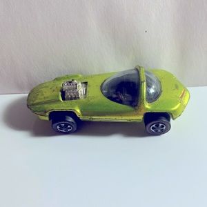 Collectible Vintage 1967 MATTEL HOT WHEELS  SILHOUETTE RED LINE